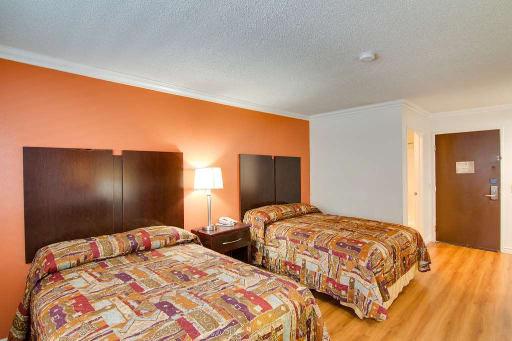 Motel 6 Van Nuys Burbank Room photo